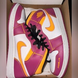 Jordan Air 1 Mid DOD White and Gold